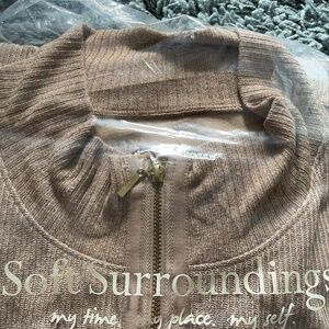 Soft Surroundings Brand new Lhani Zip front sweater 2X. Oatmeal
